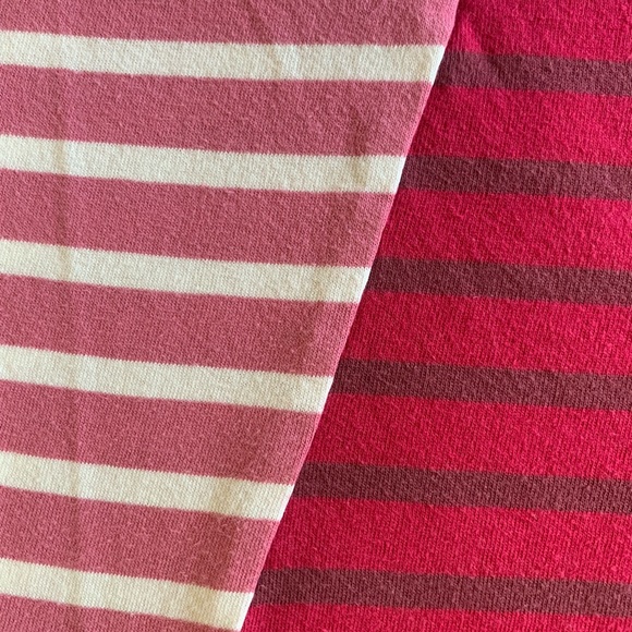 Long sleeve tee with a small pocket - Picture 4 of 5